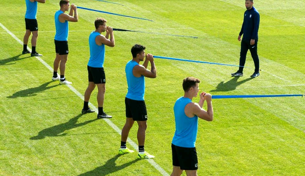 Two Days of Training, Two Scans in the Balance: On Klopp's First Night, the Real Story Was Never on the Pitch Two Days of Training, Two Scans in the Balance: On Klopp's First Night, the Real Story Was Never on the Pitch