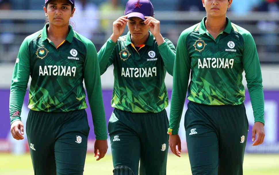 সকালের হিসাব: বাংলাদেশের টেস্ট ইনিংসে প্রথম ২৪ ওভারের দুই ডায়েরি