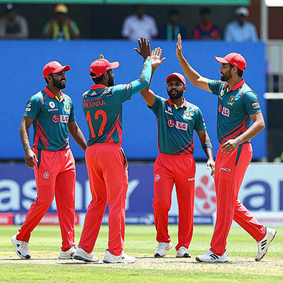 এশিয়ার বেঞ্চ গভীরতা: দলবদলের বাজারে বিক্রি হওয়া একটা মিথ