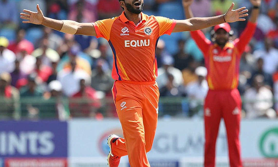পাকিস্তানের অলরাউন্ডার ধাঁধা: এক ম্যাচের ঝলক যেভাবে ২০২৭ বিশ্বকাপের নির্বাচনী ফাঁদ তৈরি করছে