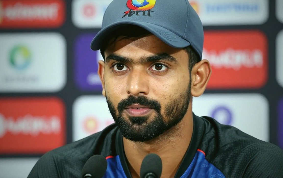 কলম্বোর পঞ্চাশ: এশিয়া কাপ ফাইনালে শ্রীলঙ্কার ভাঙন আর স্লো উইকেটের জ্যামিতি কলম্বোর পঞ্চাশ: এশিয়া কাপ ফাইনালে শ্রীলঙ্কার ভাঙন আর স্লো উইকেটের জ্যামিতি